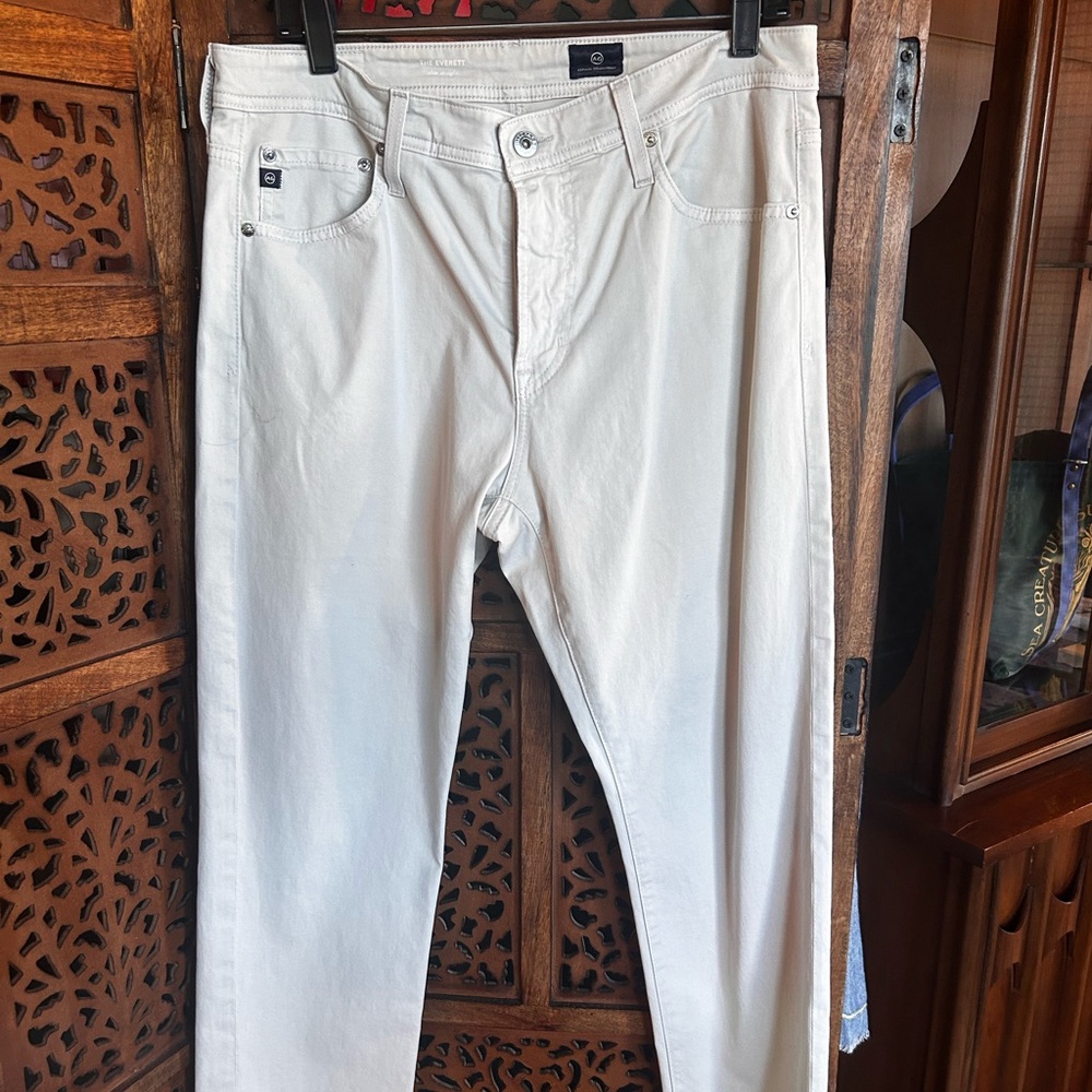AG Everett SUD slim straight men’s jeans.